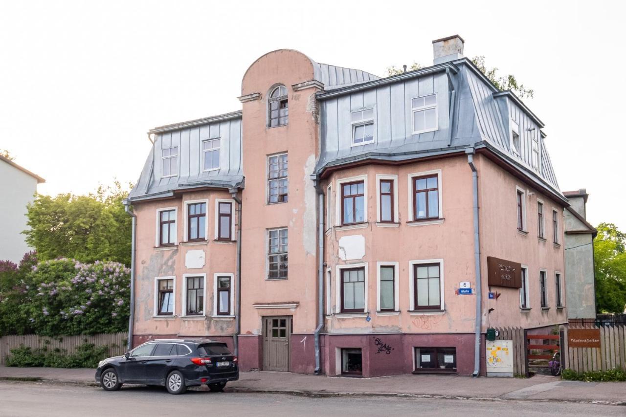 Artists Apartment Near Telliskivi Creative Centre Таллин Экстерьер фото